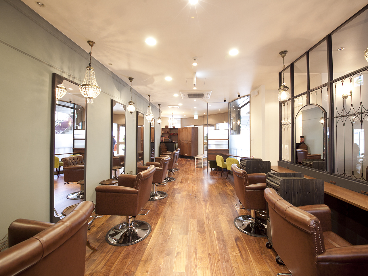 aile Organic Hair Salon 西大寺（エールオーガニックヘアサロン）店舗内装写真